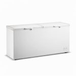 Arcón congelador de 1800x674x840 mm con capacidad de 608 litros